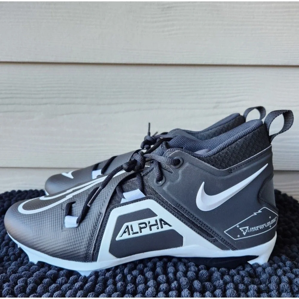 Men's Nike Alpha Menace Pro 3 Mid Football Cleats Black CT6649-001 Size 11